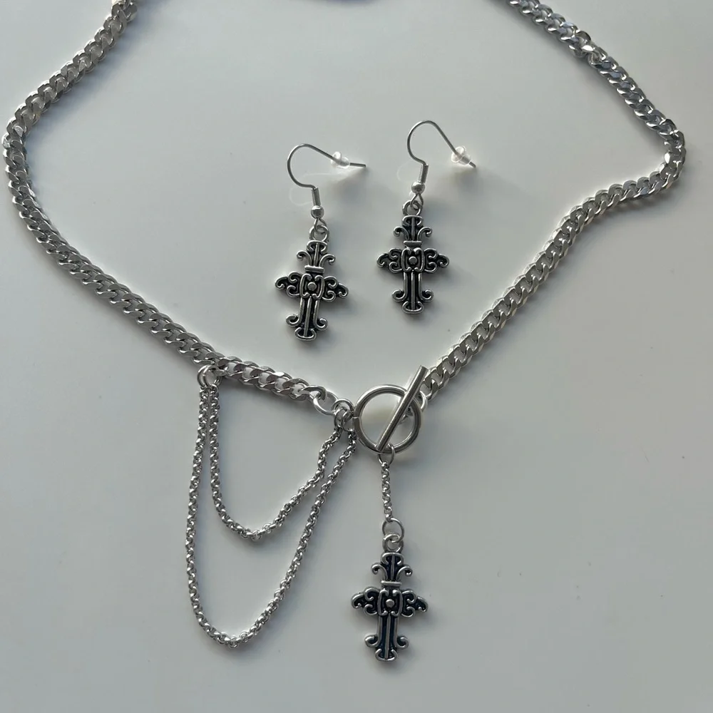 Cuban chain stainless steel with dangly cross gothic charm choker necklace set - Picture 7 of 12